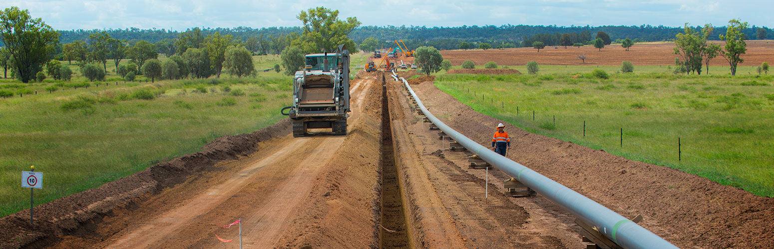 gas_pipeline_turns_30-1