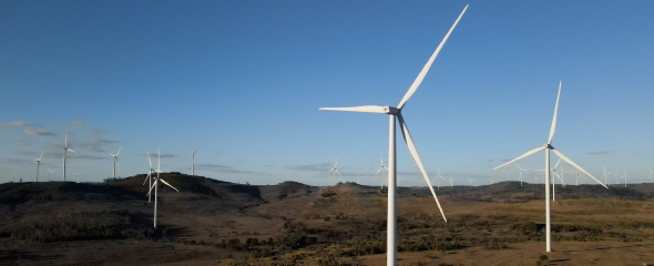 wind_farm_landscape_dark_590x240