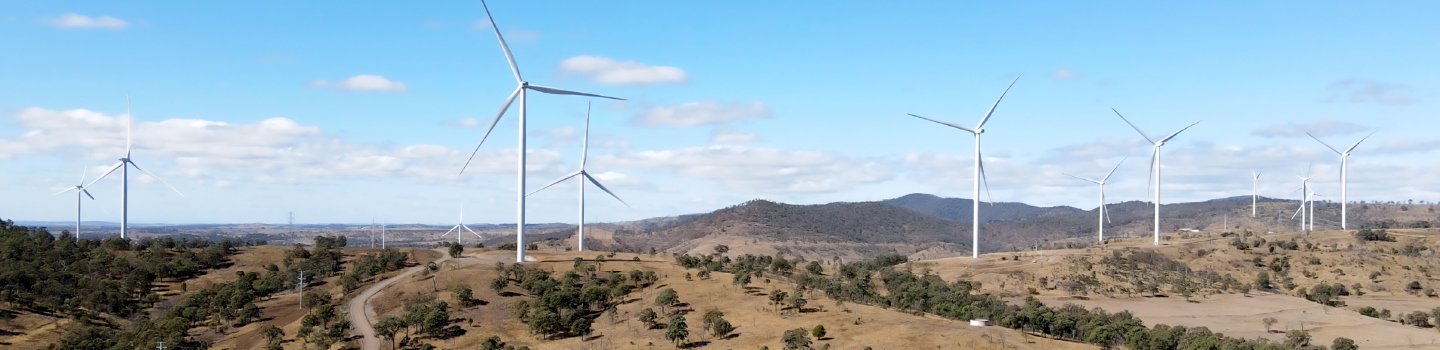 wind_farm_landscape_day_1440x350